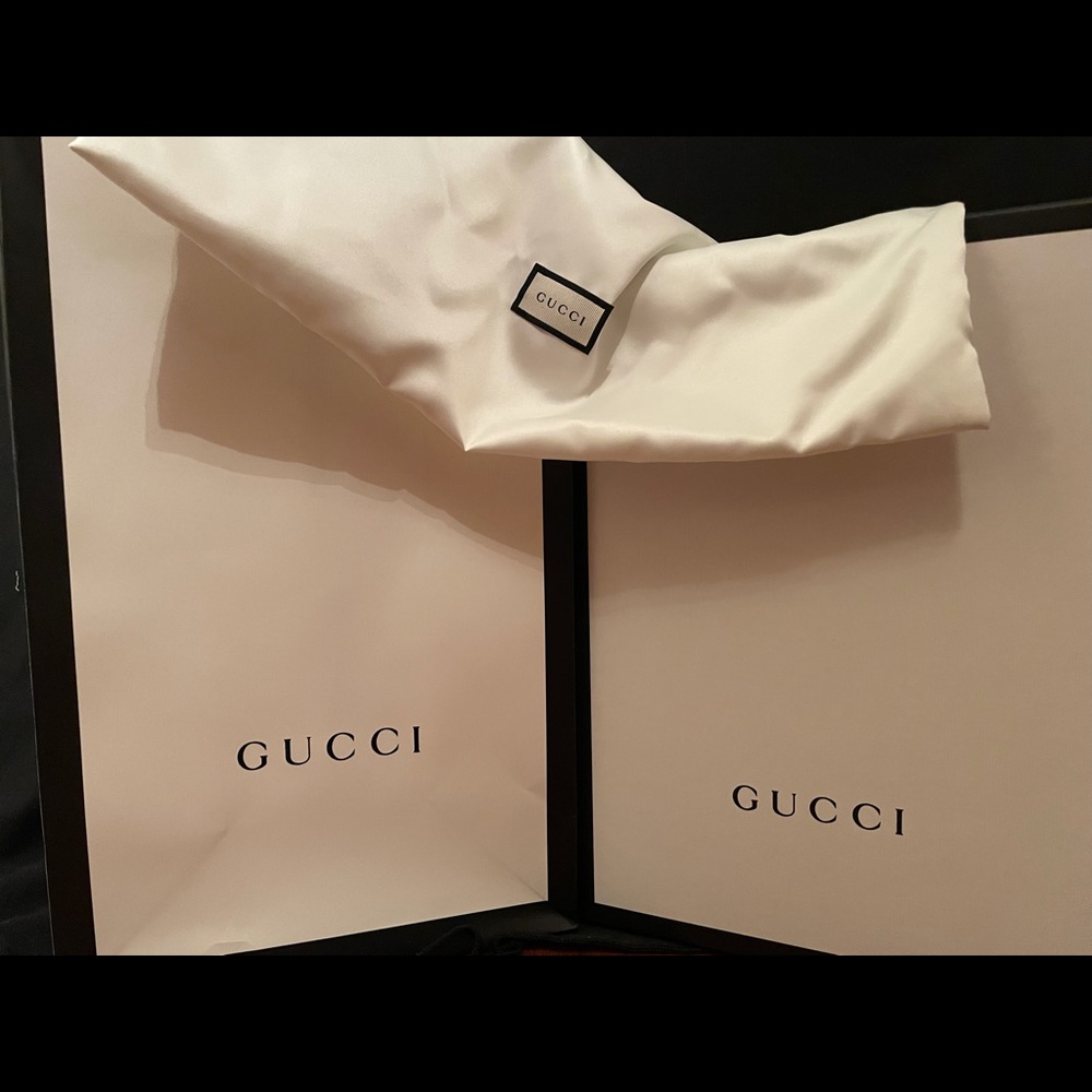 Gucci  box 📦 w/ dust bags & shopping bag